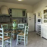 Casa Jolanda بيت للعطل